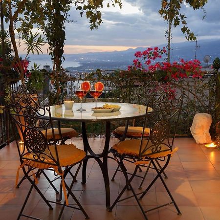 Villa Le Terrazze del Teatro Greco Taormina Esterno foto
