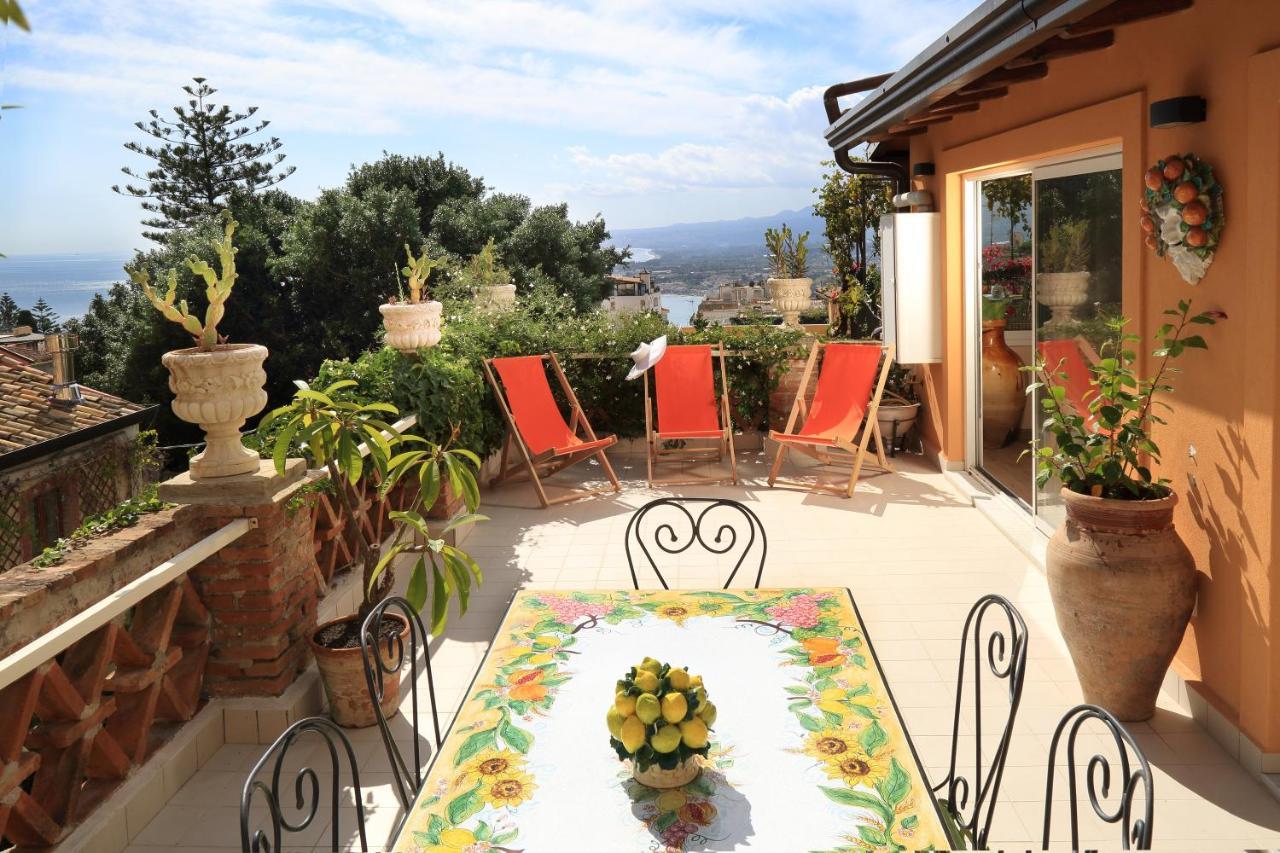 Villa Le Terrazze del Teatro Greco Taormina Esterno foto