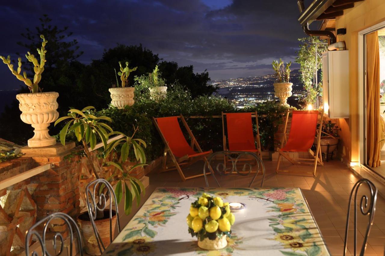 Villa Le Terrazze del Teatro Greco Taormina Esterno foto