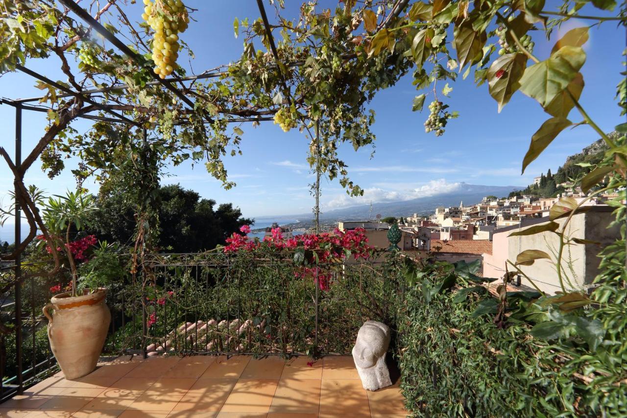 Villa Le Terrazze del Teatro Greco Taormina Esterno foto