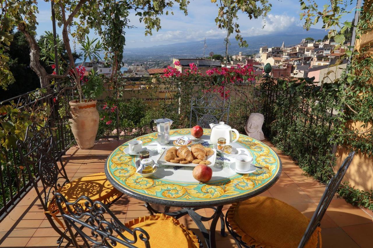 Villa Le Terrazze del Teatro Greco Taormina Esterno foto